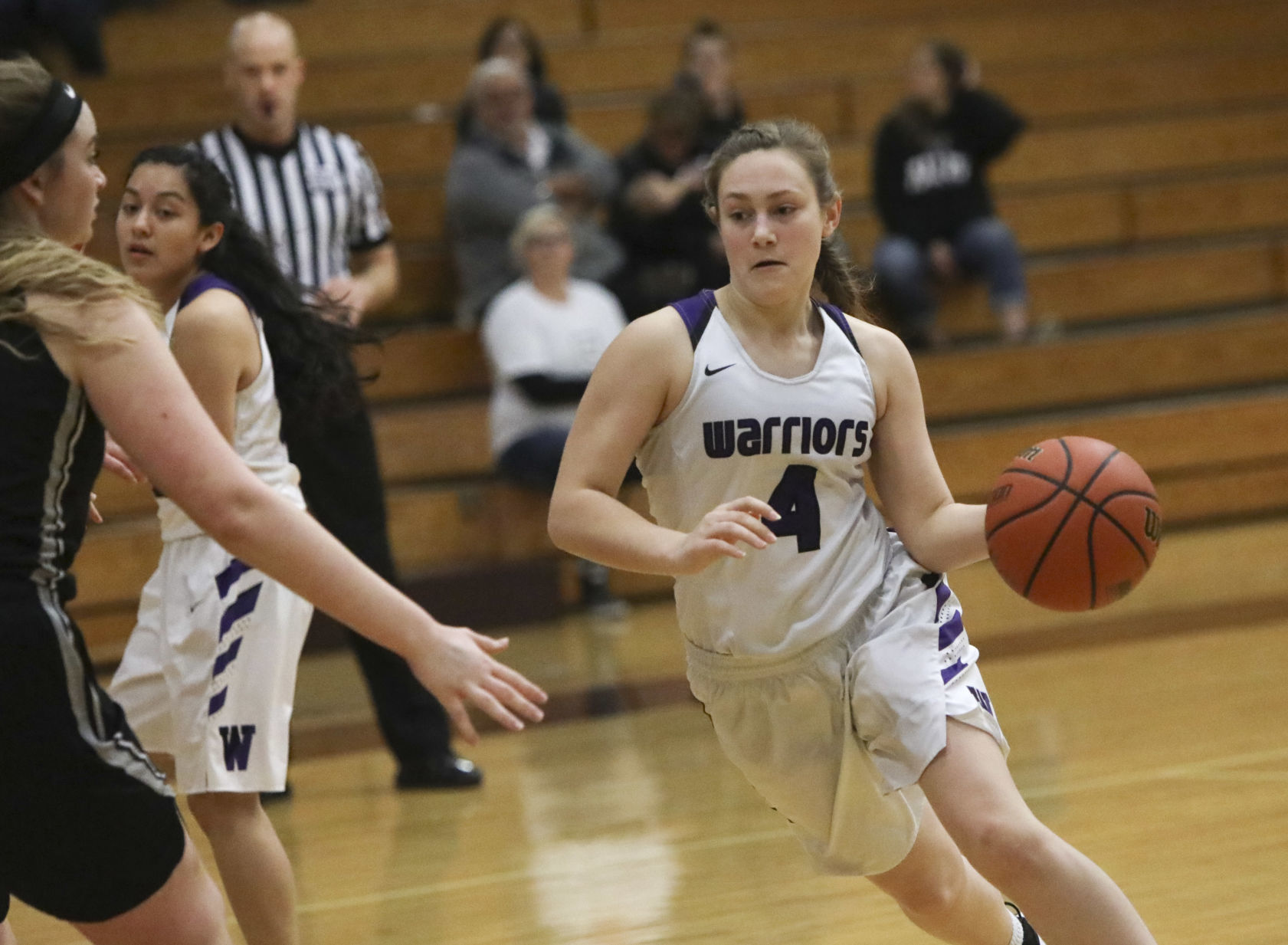 Warrenton vs. Vale 3A Girls Consolation